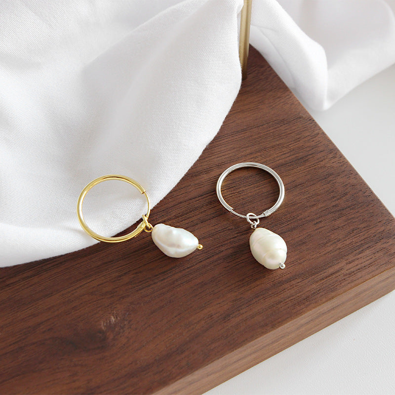 Boucles d’oreilles créoles perle naturelle – Argent 925